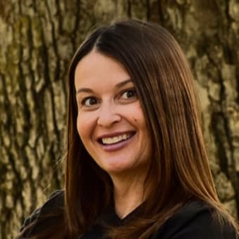 Dr. Jessica Noble Dr. Jessica Noble