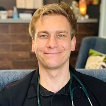 Dr. Antoni Zielinski Dr. Antoni Zielinski